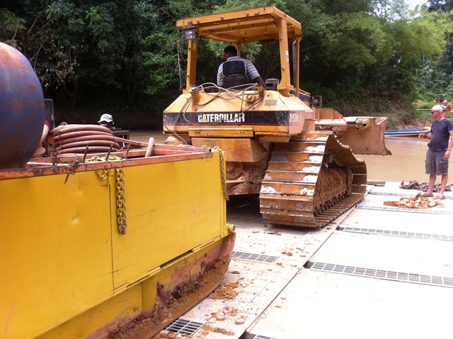 Description: D:\Gil Job Related Doc\Guyana\Guyana Photo Album\2012\Photos\04-10-12\web\39.jpg