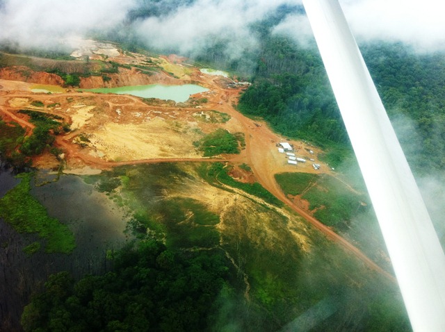 Description: D:\Gil Job Related Doc\Guyana\Guyana Photo Album\2012\Photos\04-12-12\web\22.jpg