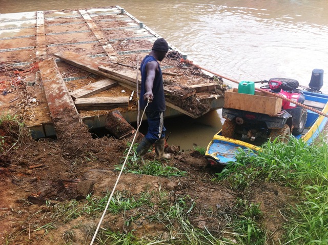 Description: D:\Gil Job Related Doc\Guyana\Guyana Photo Album\2012\Photos\04-05-12\web\3.jpg