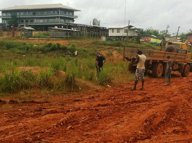 Description: D:\Gil Job Related Doc\Guyana\Guyana Photo Album\2012\Photos\04-07-12\web\4.jpg