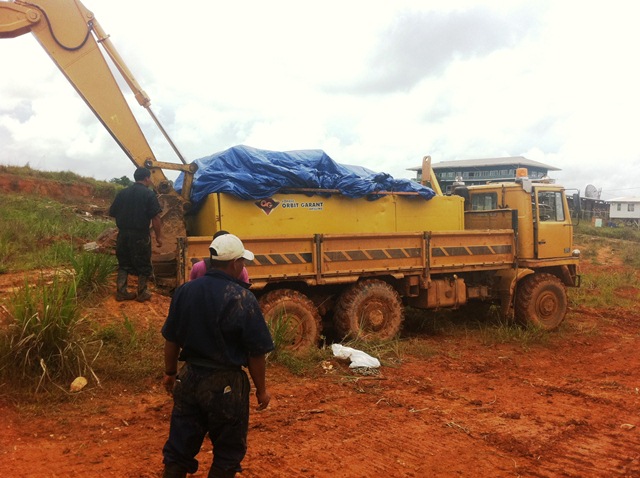 Description: D:\Gil Job Related Doc\Guyana\Guyana Photo Album\2012\Photos\04-07-12\web\10.jpg