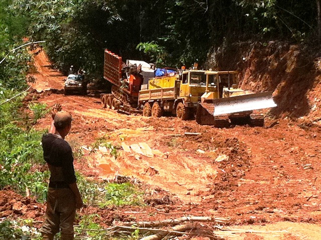 Description: D:\Gil Job Related Doc\Guyana\Guyana Photo Album\2012\Photos\04-08-12\web\34.jpg