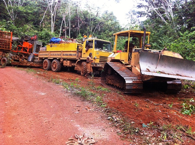 Description: D:\Gil Job Related Doc\Guyana\Guyana Photo Album\2012\Photos\04-09-12\web\19.jpg