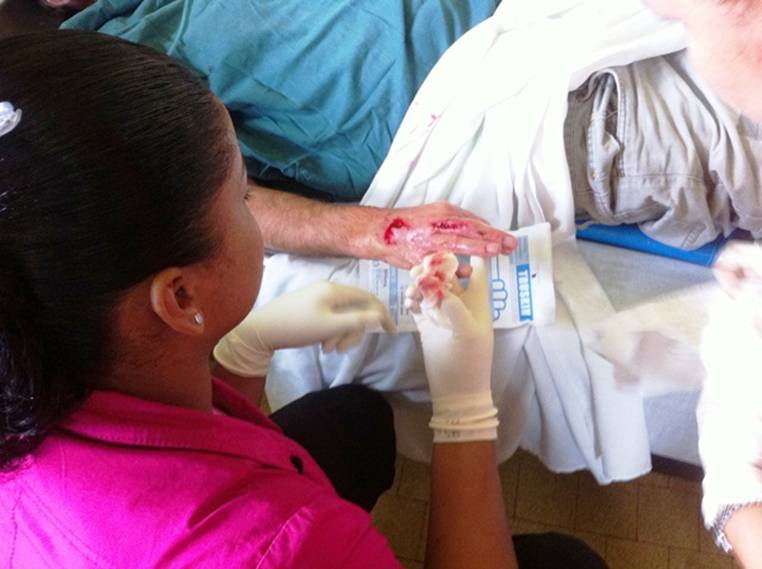 Description: D:\Gil Job Related Doc\Guyana\Guyana Photo Album\2012\02-01-12\web\3.jpg