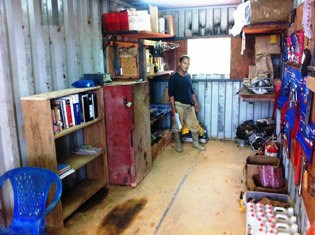 Description: D:\Gil Job Related Doc\Guyana\Guyana Photo Album\2012\02-20-12\web 3\12.jpg