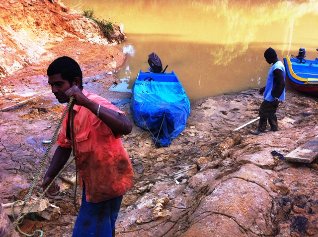 Description: D:\Gil Job Related Doc\Guyana\Guyana Photo Album\2012\02-22-12\Landing\1.jpg