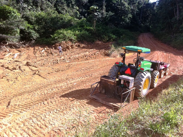 Description: D:\Gil Job Related Doc\Guyana\Guyana Photo Album\2012\02-22-12\Landing\29.jpg