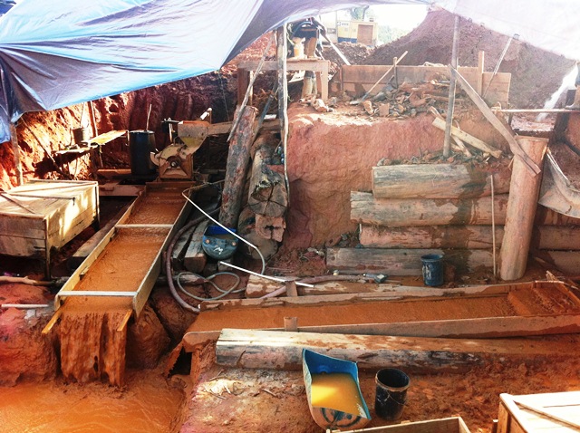 Description: D:\Gil Job Related Doc\Guyana\Guyana Photo Album\2012\02-23-12\2 Maik Camp\11.jpg