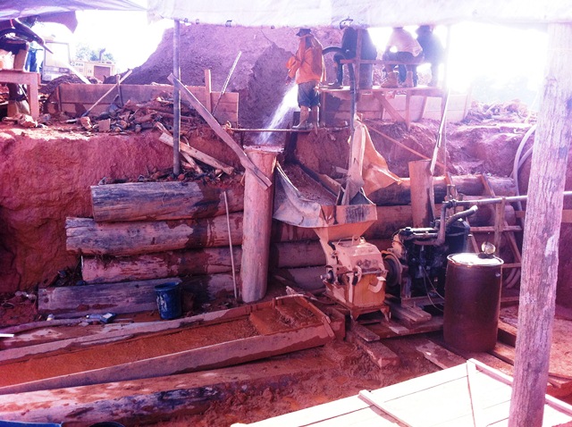 Description: D:\Gil Job Related Doc\Guyana\Guyana Photo Album\2012\02-23-12\2 Maik Camp\12.jpg