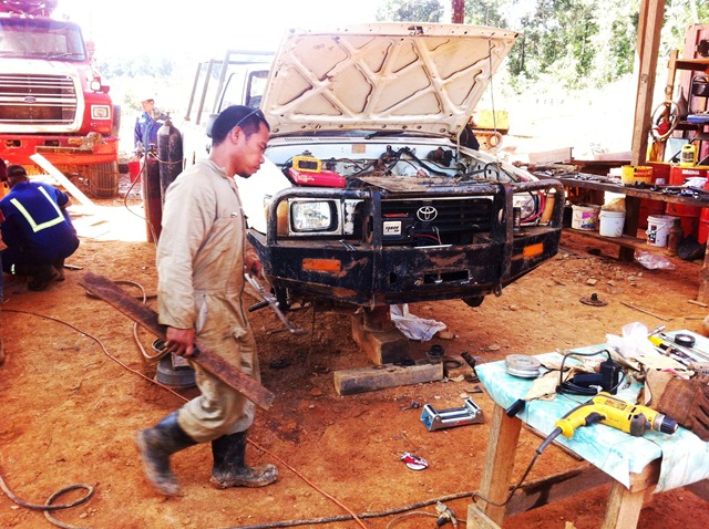 Description: D:\Gil Job Related Doc\Guyana\Guyana Photo Album\2012\02-25-12\2 Maik visit\15.jpg