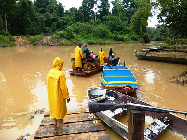 Description: D:\Gil Job Related Doc\Guyana\Guyana Photo Album\2012\02-27-12\web\3.jpg