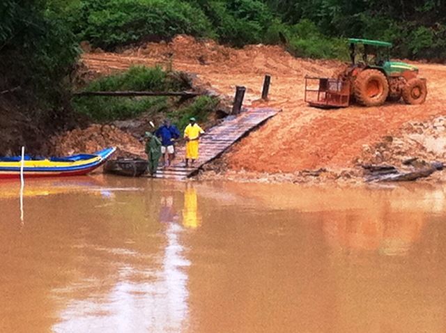 Description: D:\Gil Job Related Doc\Guyana\Guyana Photo Album\2012\02-27-12\web\8.jpg