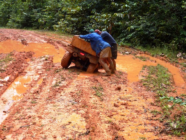 Description: D:\Gil Job Related Doc\Guyana\Guyana Photo Album\2012\02-27-12\web\37.jpg