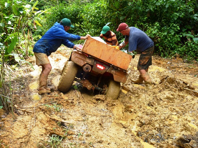 Description: D:\Gil Job Related Doc\Guyana\Guyana Photo Album\2012\02-27-12\web\38.jpg