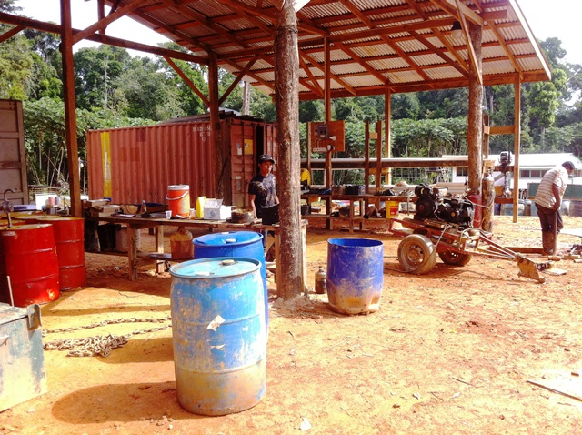 Description: D:\Gil Job Related Doc\Guyana\Guyana Photo Album\2012\01-10-12\Web\7.jpg