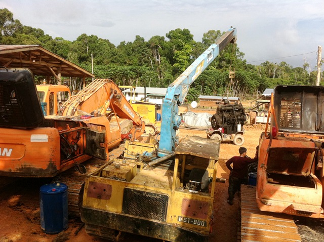 Description: D:\Gil Job Related Doc\Guyana\Guyana Photo Album\2012\01-09-12\Web\16.jpg