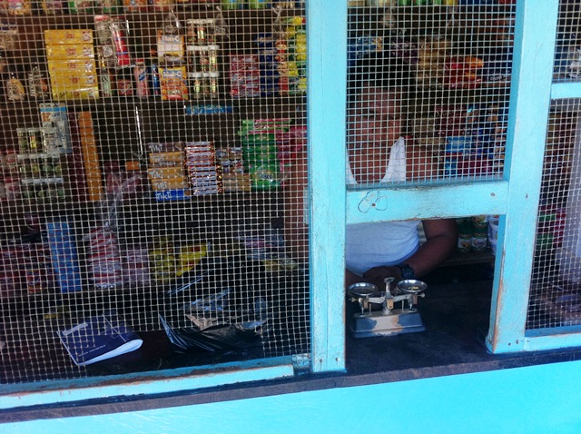 Description: D:\Gil Job Related Doc\Guyana\Guyana Photo Album\2012\03-13-12\web\9.jpg