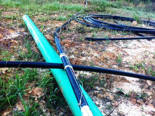 Description: D:\Gil Job Related Doc\Guyana\Guyana Photo Album\2012\02-22-12\Water\3.jpg