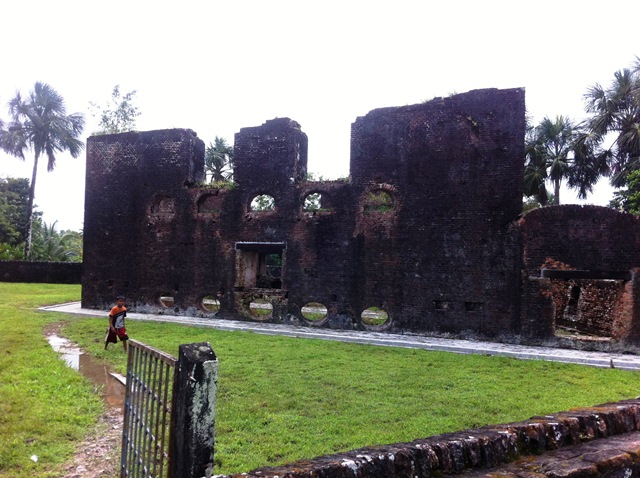 Description: D:\Gil Job Related Doc\Guyana\Guyana Photo Album\2012\03-01-12\web\12.jpg