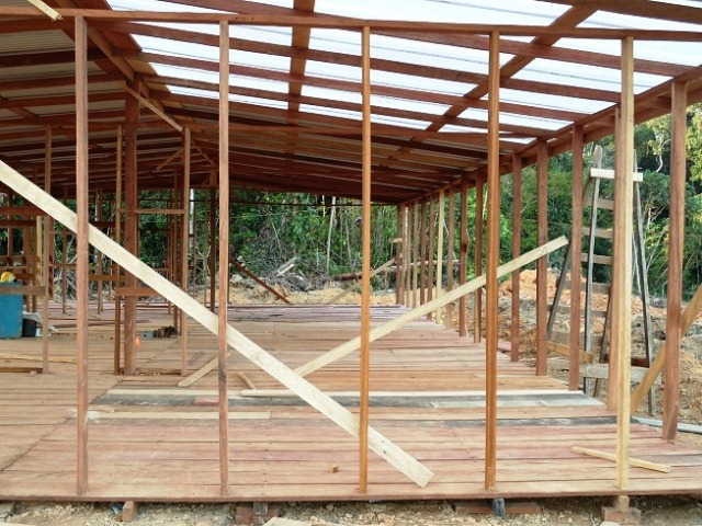 Description: D:\Gil Job Related Doc\Guyana\Guyana Photo Album\2012\Photos\03-31-12\web\6.jpg