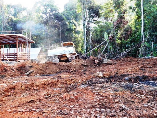 Description: D:\Gil Job Related Doc\Guyana\Guyana Photo Album\2012\Photos\03-31-12\web\10.jpg