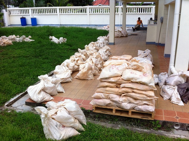 Description: D:\Gil Job Related Doc\Guyana\Guyana Photo Album\2012\Photos\05-15-12\web\2.jpg