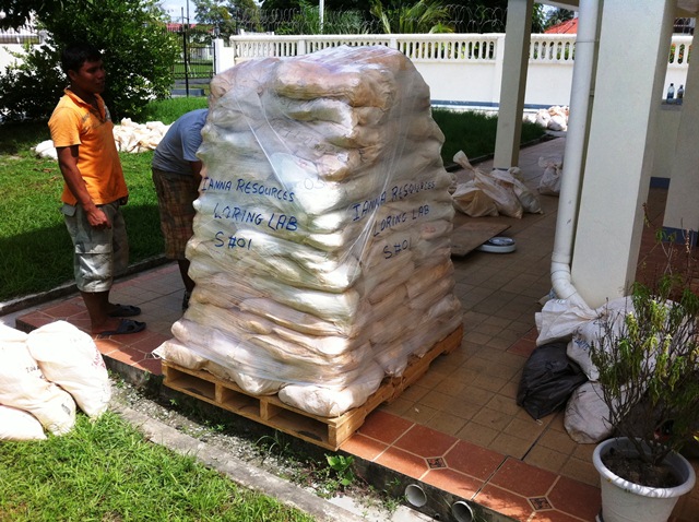 Description: D:\Gil Job Related Doc\Guyana\Guyana Photo Album\2012\Photos\05-15-12\web\4.jpg