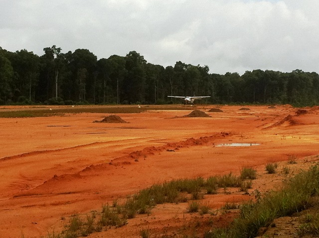 Description: D:\Gil Job Related Doc\Guyana\Guyana Photo Album\2012\Photos\05-20-12\web\4.jpg