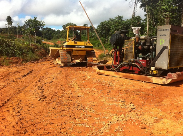 Description: D:\Gil Job Related Doc\Guyana\Guyana Photo Album\2012\Photos\05-28-12\web\3.jpg