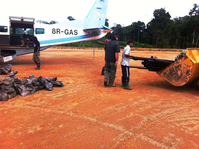 Description: D:\Gil Job Related Doc\Guyana\Guyana Photo Album\2012\Photos\05-05-12\web\4.jpg