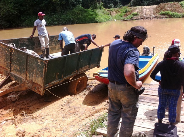 Description: D:\Gil Job Related Doc\Guyana\Guyana Photo Album\2012\Photos\05-06-12\web\2.jpg