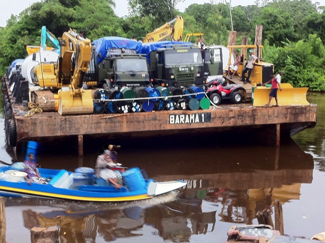 Description: D:\Gil Job Related Doc\Guyana\Guyana Photo Album\2011\11-24\Web\6.jpg