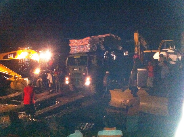 Description: D:\Gil Job Related Doc\Guyana\Guyana Photo Album\2011\11-24\Web\12.jpg