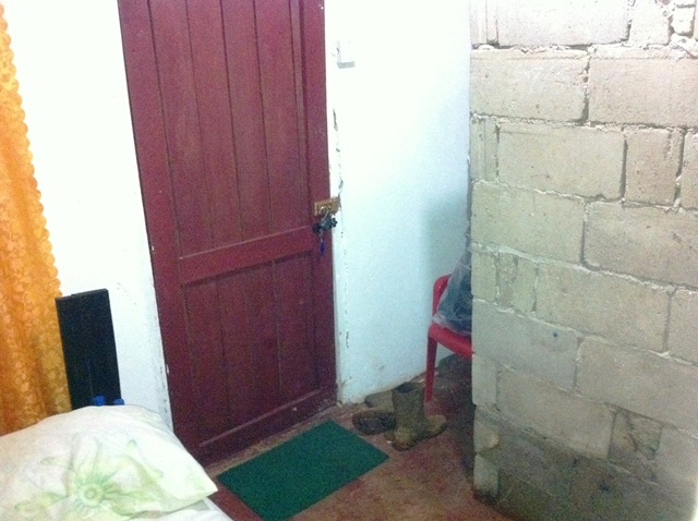 Description: D:\Gil Job Related Doc\Guyana\Guyana Photo Album\2011\11-24\Web\17.jpg