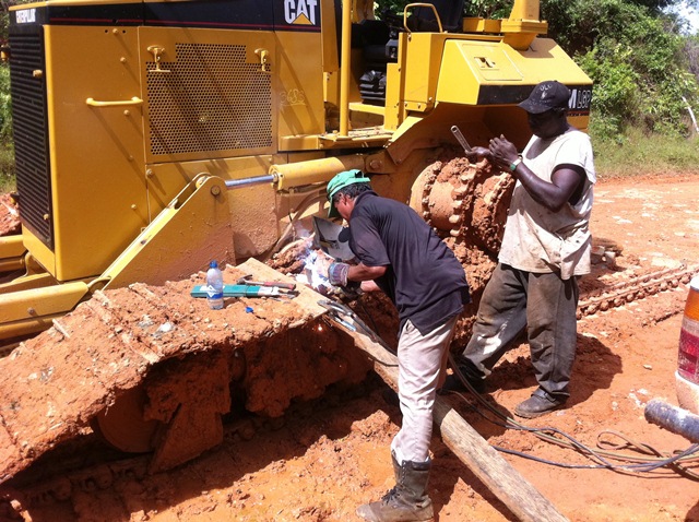 Description: D:\Gil Job Related Doc\Guyana\Guyana Photo Album\2011\11-25\Web\4.jpg