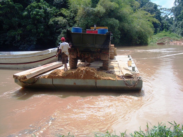 Description: D:\Gil Job Related Doc\Guyana\Guyana Photo Album\2011\11-28\Web\15.jpg