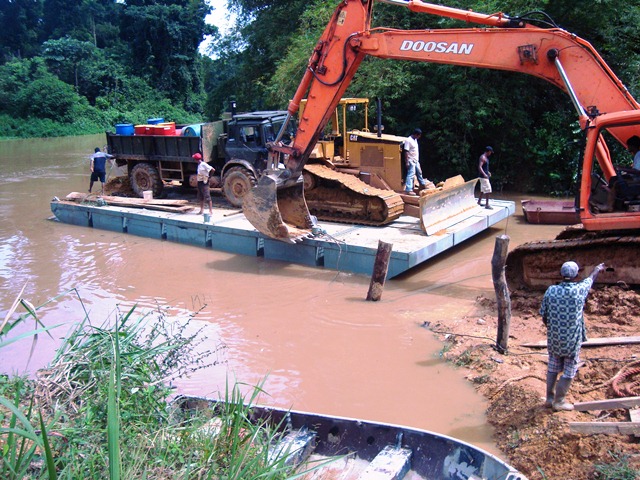 Description: D:\Gil Job Related Doc\Guyana\Guyana Photo Album\2011\11-28\Web\19.jpg