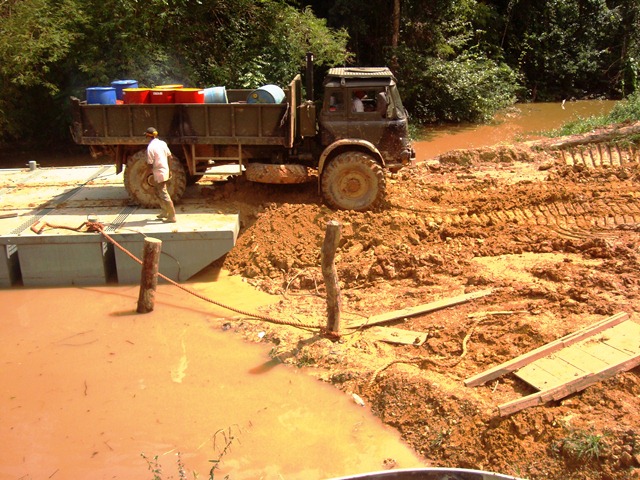 Description: D:\Gil Job Related Doc\Guyana\Guyana Photo Album\2011\11-28\Web\21.jpg