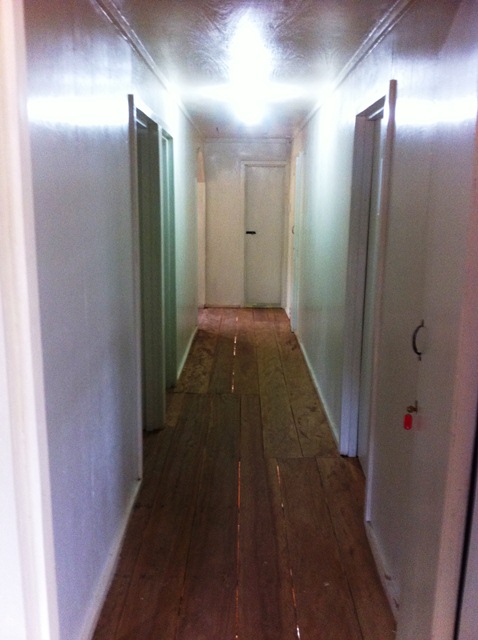 Description: D:\Gil Job Related Doc\Guyana\Guyana Photo Album\2011\11-03\Gest Hous\9.jpg