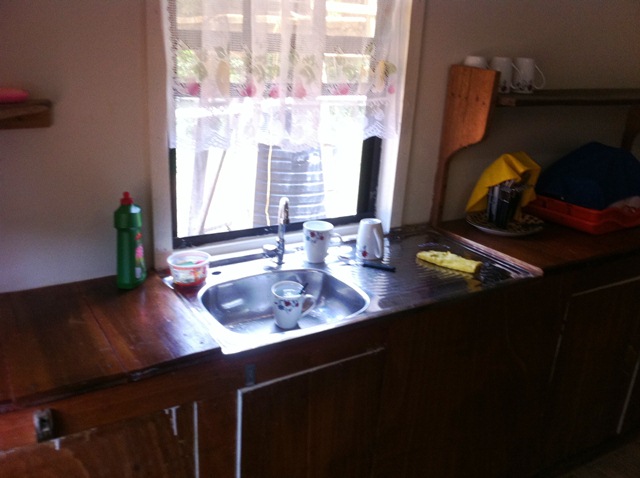 Description: D:\Gil Job Related Doc\Guyana\Guyana Photo Album\2011\11-03\Gest Hous\17.jpg