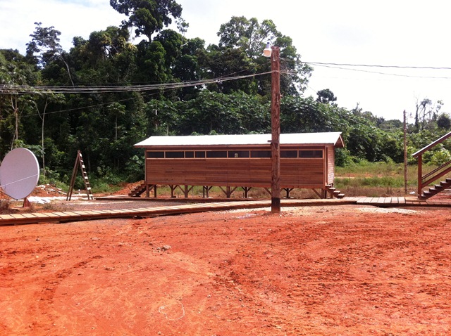 Description: D:\Gil Job Related Doc\Guyana\Guyana Photo Album\2011\11-03\Web2Cameras\7.jpg