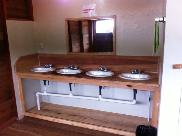 Description: D:\Gil Job Related Doc\Guyana\Guyana Photo Album\2011\11-03\Web\25.jpg