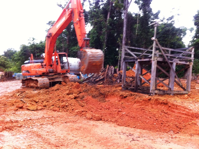 Description: D:\Gil Job Related Doc\Guyana\Guyana Photo Album\2011\11-04\Web\9.jpg