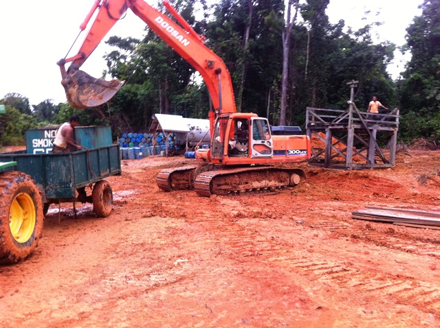 Description: D:\Gil Job Related Doc\Guyana\Guyana Photo Album\2011\11-04\Web\21.jpg